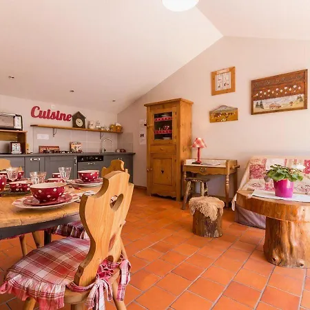Accessible Avec Jardin Fleuri Pres De Pornic, Eco-renove Et Equipe Prázdninový dům La Sicaudais