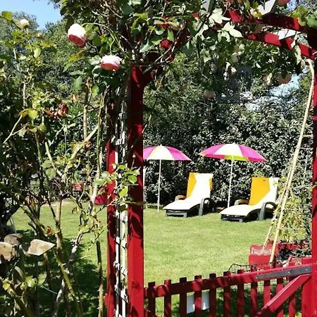 Tatil Evi Accessible Avec Jardin Fleuri Pres De Pornic, Eco-renove Et Equipe La Sicaudais